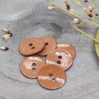 Atelier Brunette - Glossy Buttons -helmiäisnapit - Chestnut