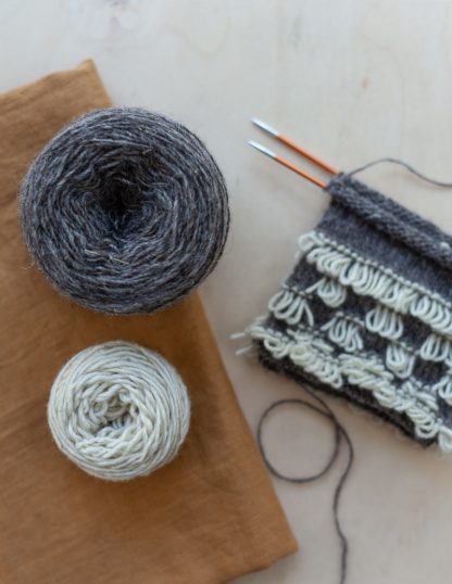 Siil-lankasetti - Yarn kit for Siil mitts