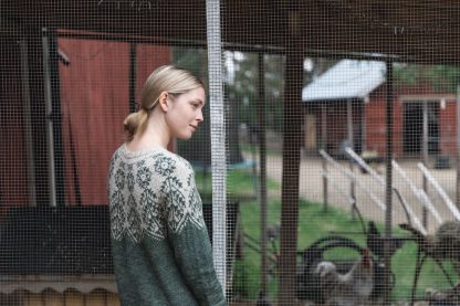 Neulottu Kalevala - Knitted Kalevala - neulekirja - Jenna Kostet - Ilmatar-paita